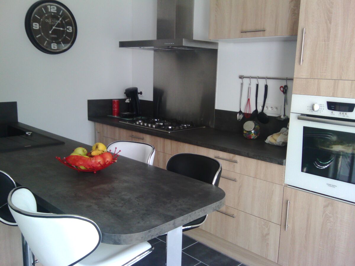 Cuisine avant-après sur mesure Vega + Chêne timber