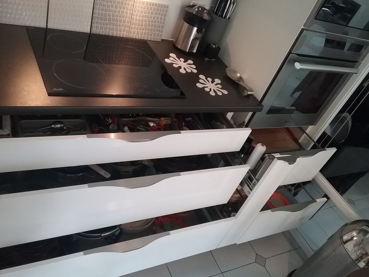 Cuisine avant-après sur mesure Light Blanc Brillant