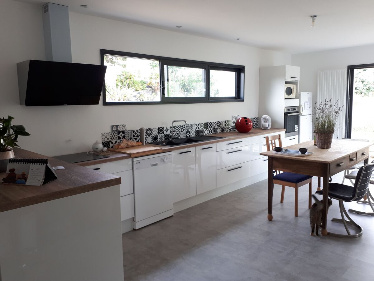 Cuisine équipée sur mesure Petilla Blanc Brillant