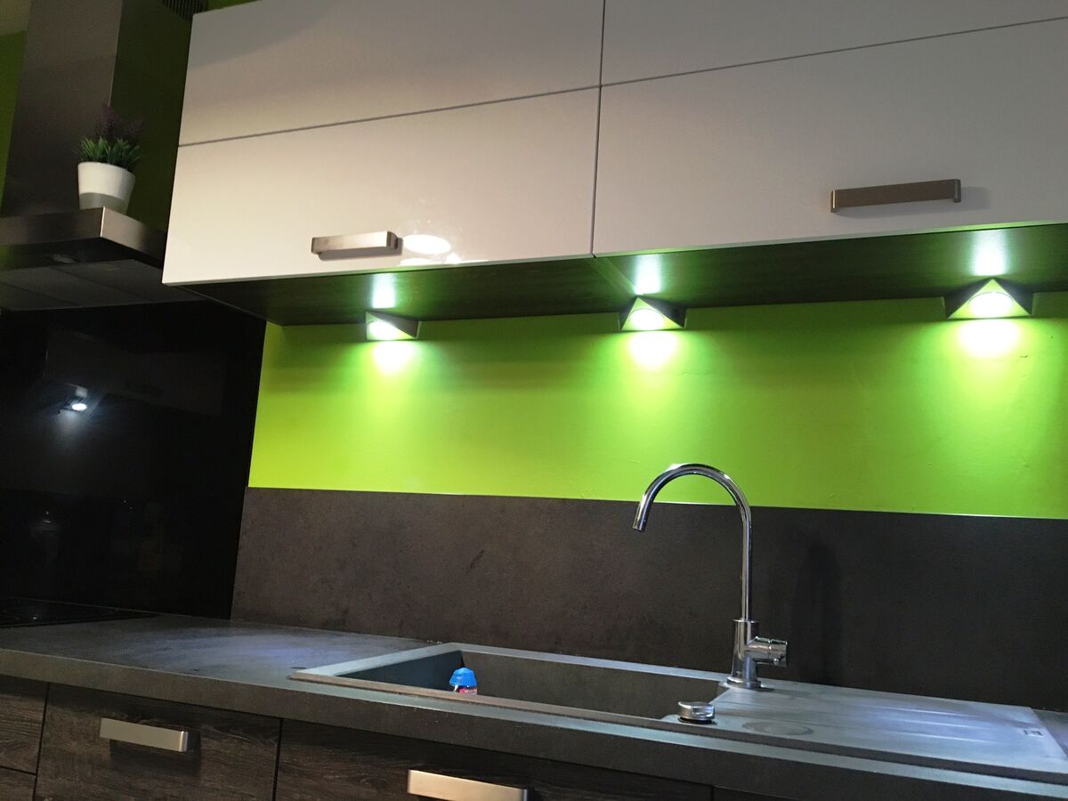 Cuisine avant-après sur mesure Light Blanc brillant