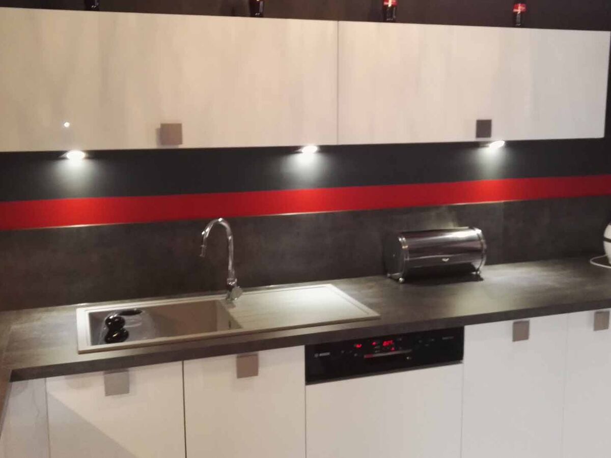 Cuisine avant-après sur mesure Light Blanc brillant