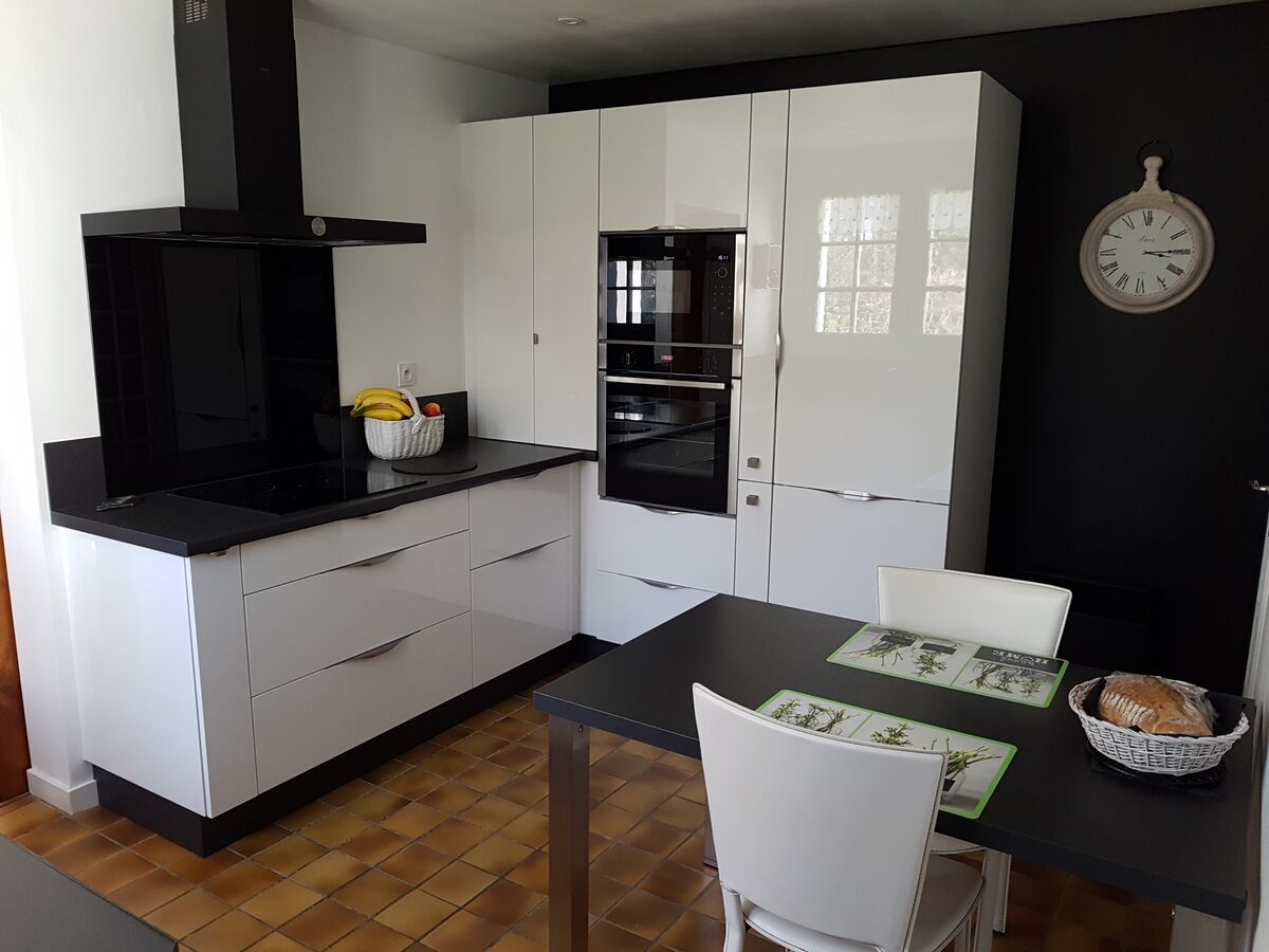 Cuisine équipée sur mesure Light Blanc Brillant