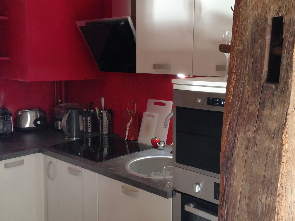 Cuisine équipée sur mesure Light + Pannacotta Majestic brillant