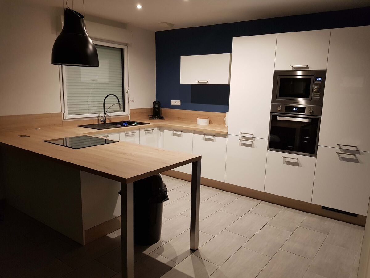 Cuisine équipée sur mesure Light Blanc Brillant