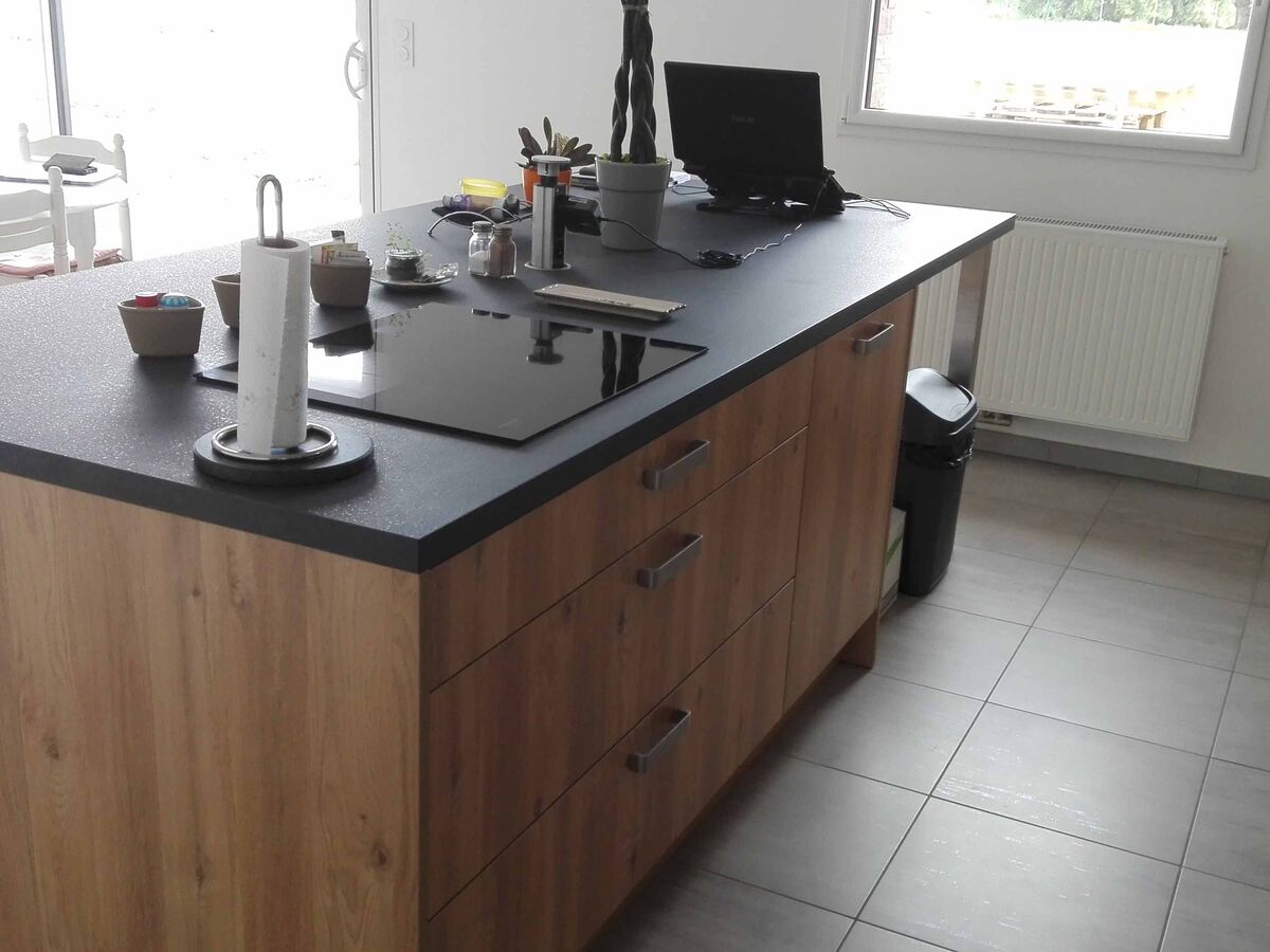 Cuisine avant-après sur mesure Trend + Chêne honey