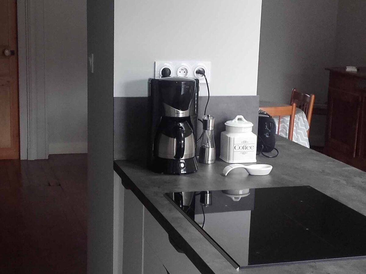 Rénovation cuisine sur mesure Petilla Blanc brillant