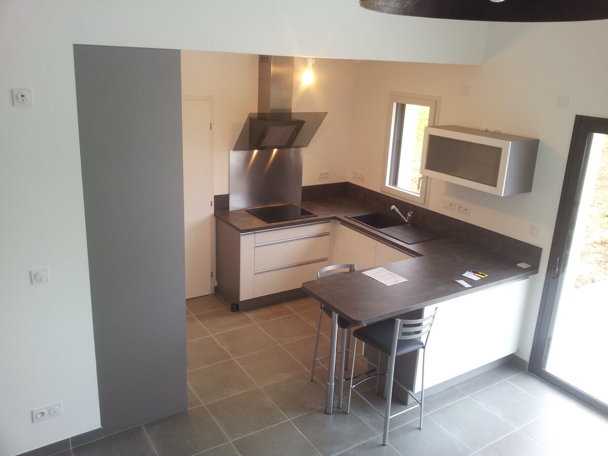 Cuisine avant-après sur mesure Light Blanc brillant