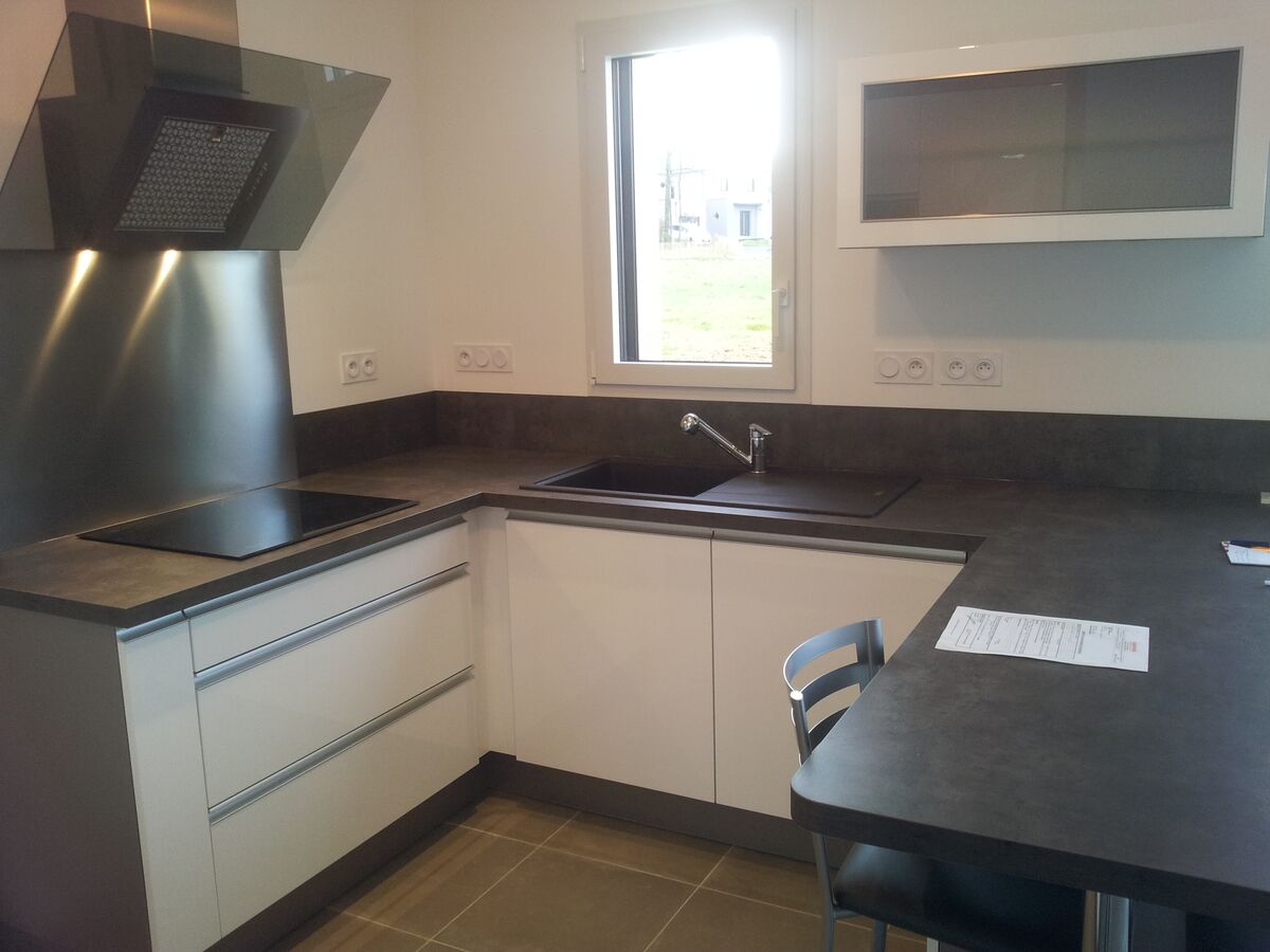 Cuisine avant-après sur mesure Light Blanc brillant