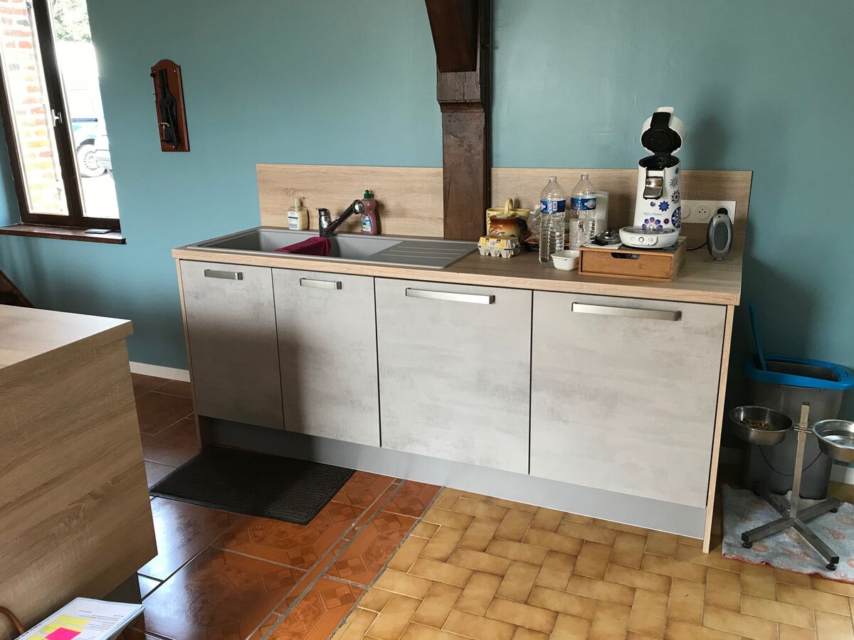 Cuisine avant-après sur mesure Vega Béton Clair