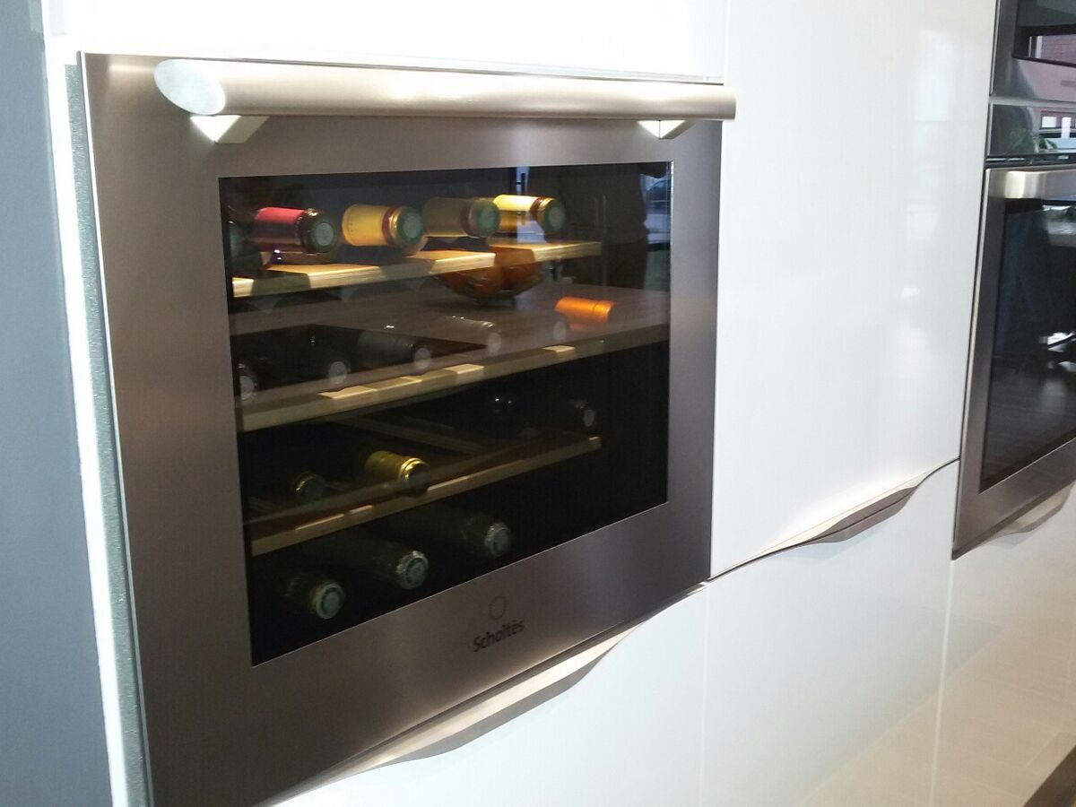 Cuisine avant-après sur mesure Light Blanc brillant