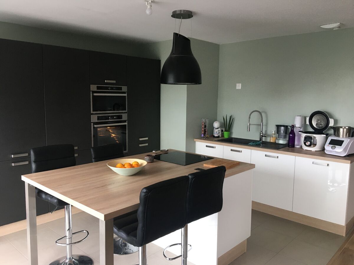 Cuisine équipée sur mesure Light Blanc Brillant