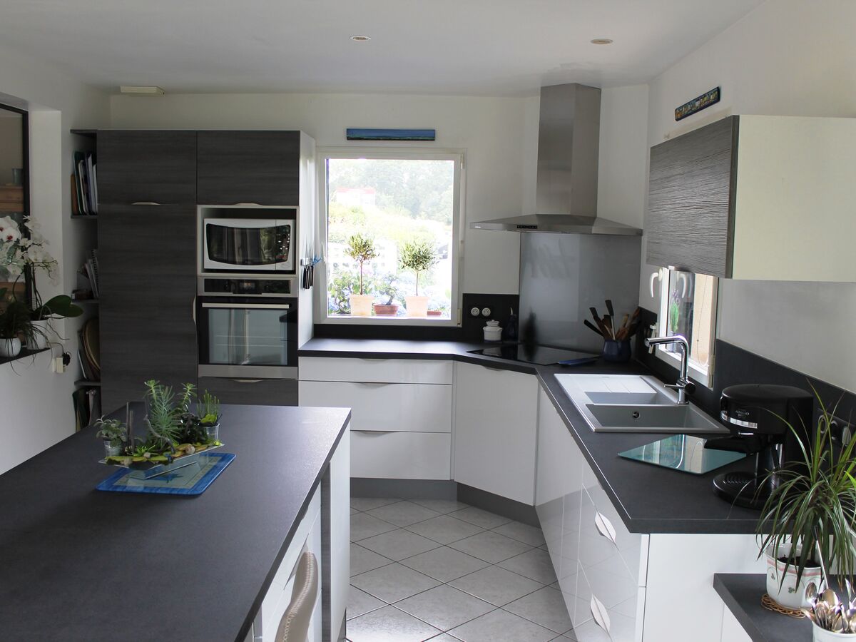 Cuisine équipée sur mesure Light Blanc brillant