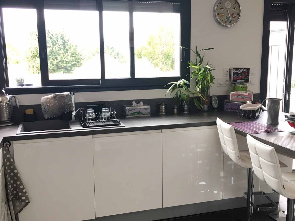 Cuisine avant-après sur mesure Pure Brillant Blanc Brillant