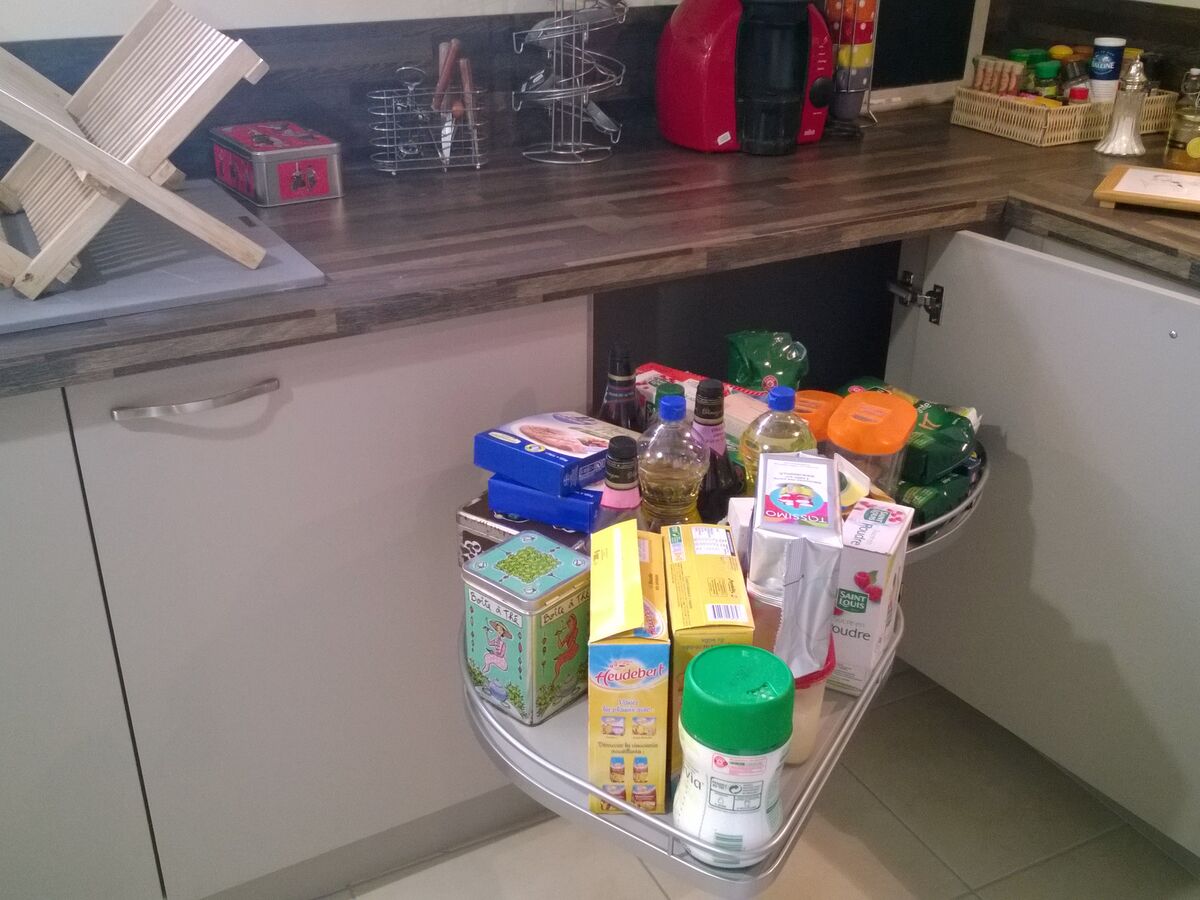 Cuisine avant-après sur mesure Trend + Taupe mat