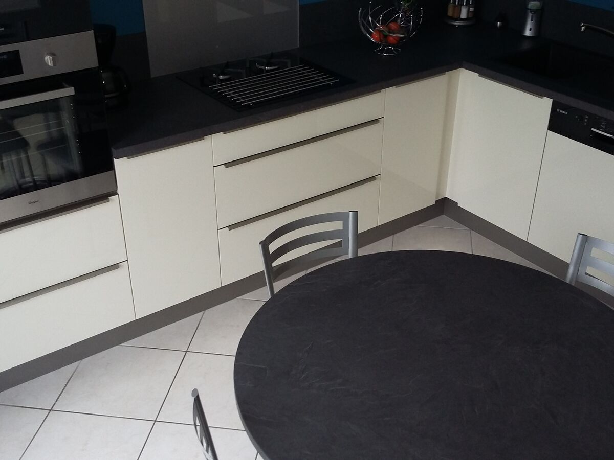 Cuisine avant-après sur mesure Light Blanc brillant