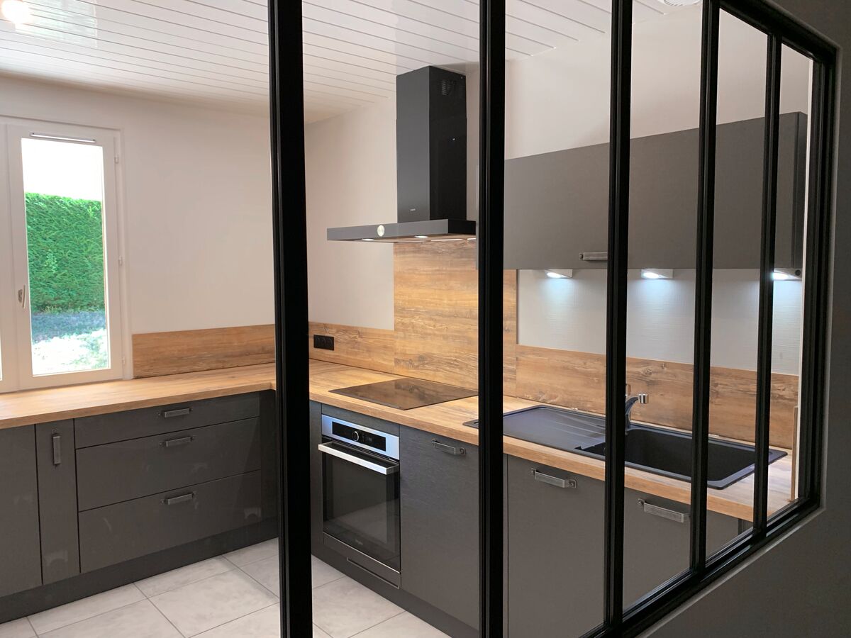 Cuisine avant-après sur mesure Label Métal Brossé