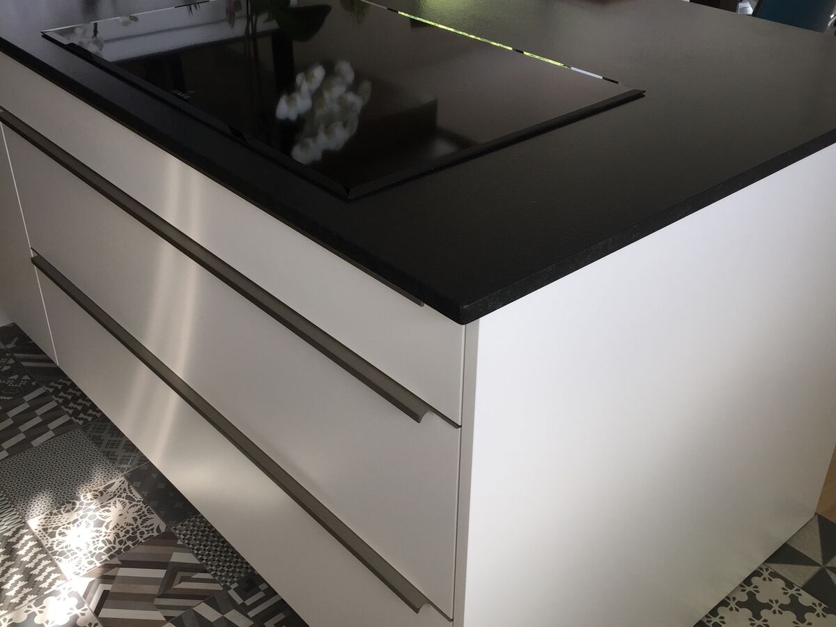 Cuisine avant-après sur mesure Color Laqué blanc