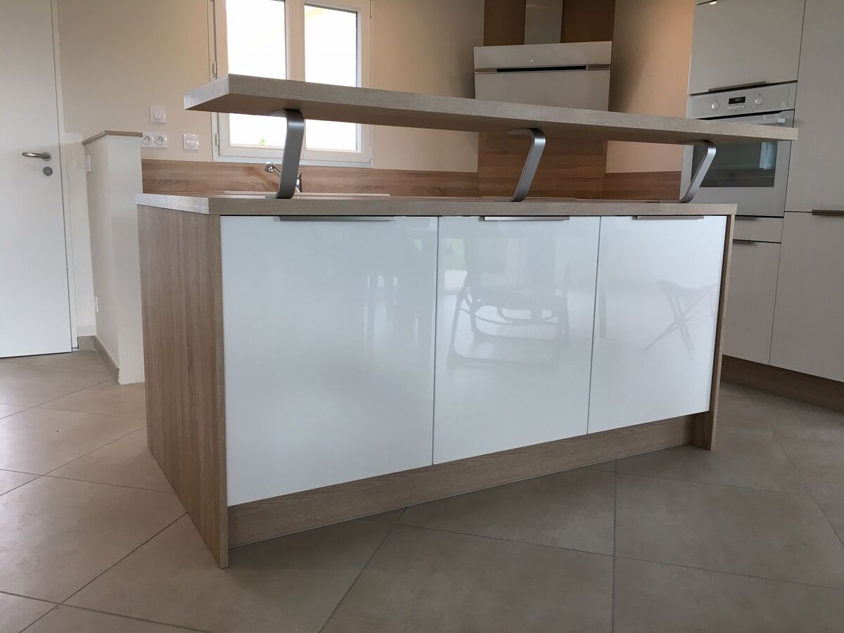 Cuisine avant-après sur mesure Light Blanc brillant