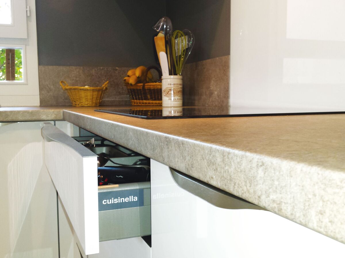 Cuisine avant-après sur mesure Light Blanc brillant