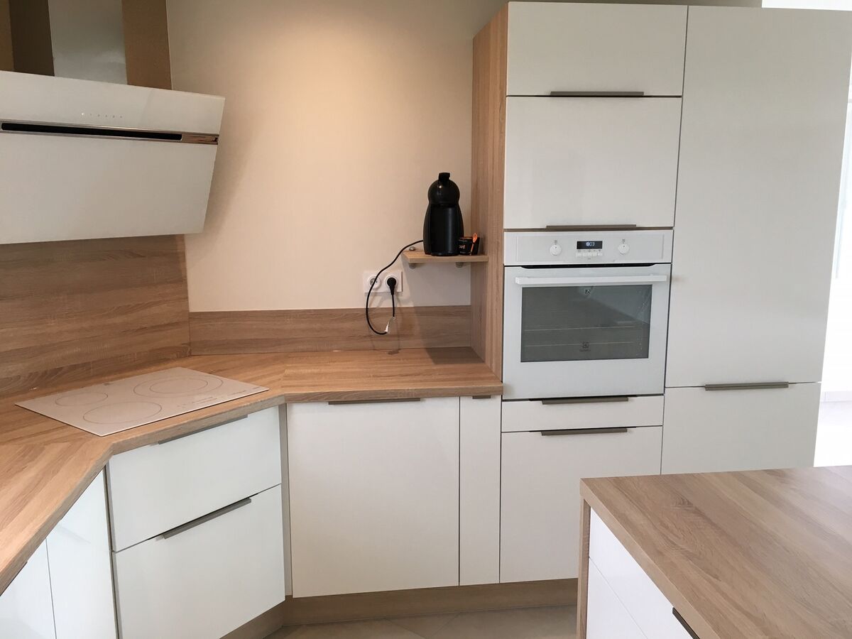 Cuisine avant-après sur mesure Light Blanc brillant