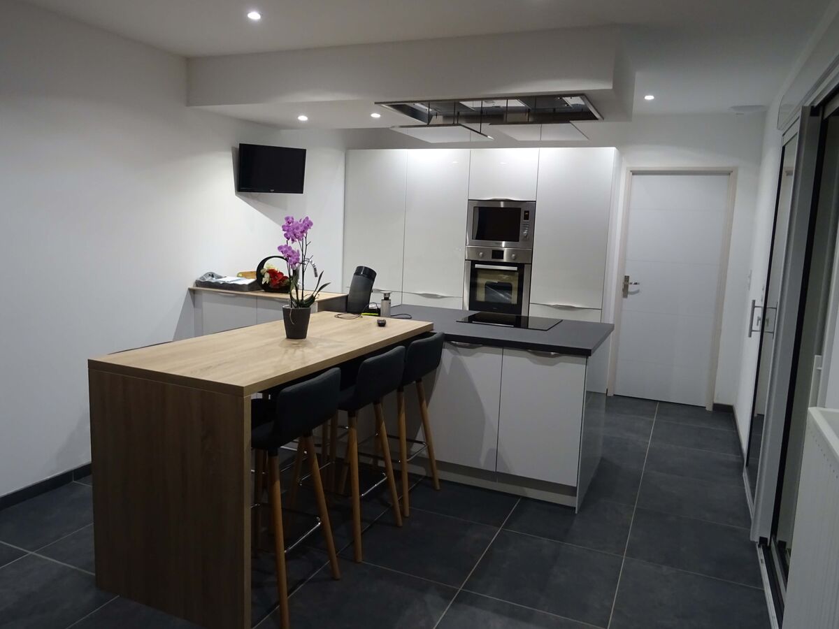 Cuisine équipée sur mesure Light Blanc Brillant