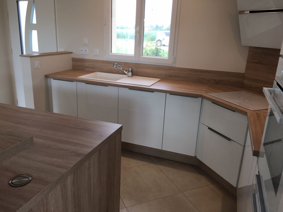 Cuisine avant-après sur mesure Light Blanc brillant