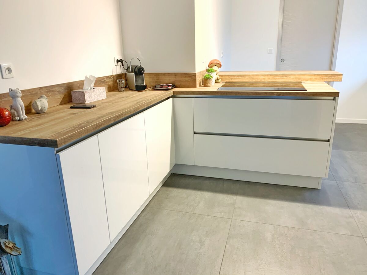 Rénovation cuisine équipée sur mesure E Light Blanc Brillant