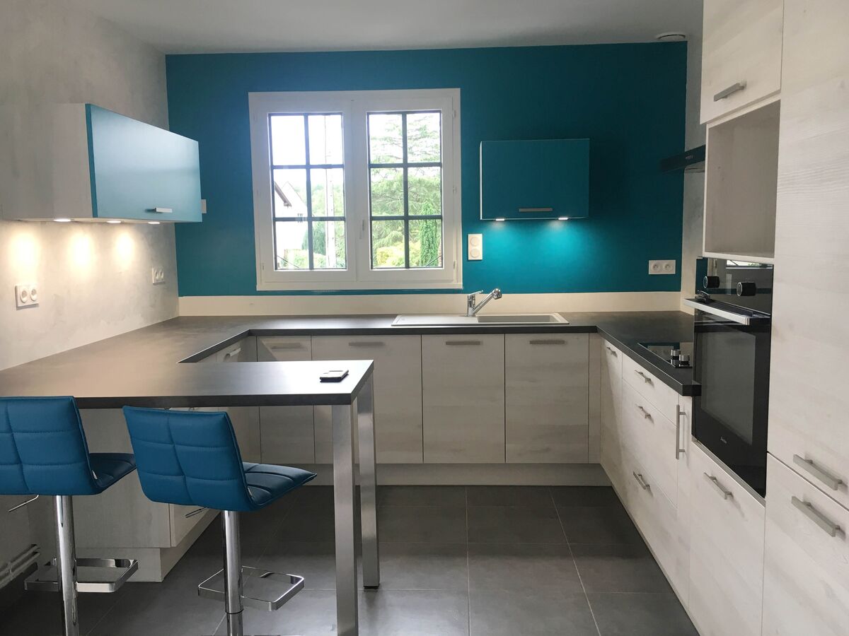 Cuisine équipée sur mesure Trend Artic Wood et Color Laqué Curaçao