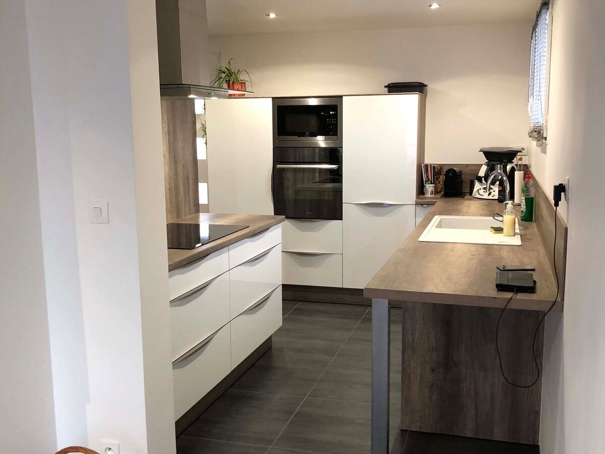 Cuisine équipée sur mesure Light Blanc Brillant