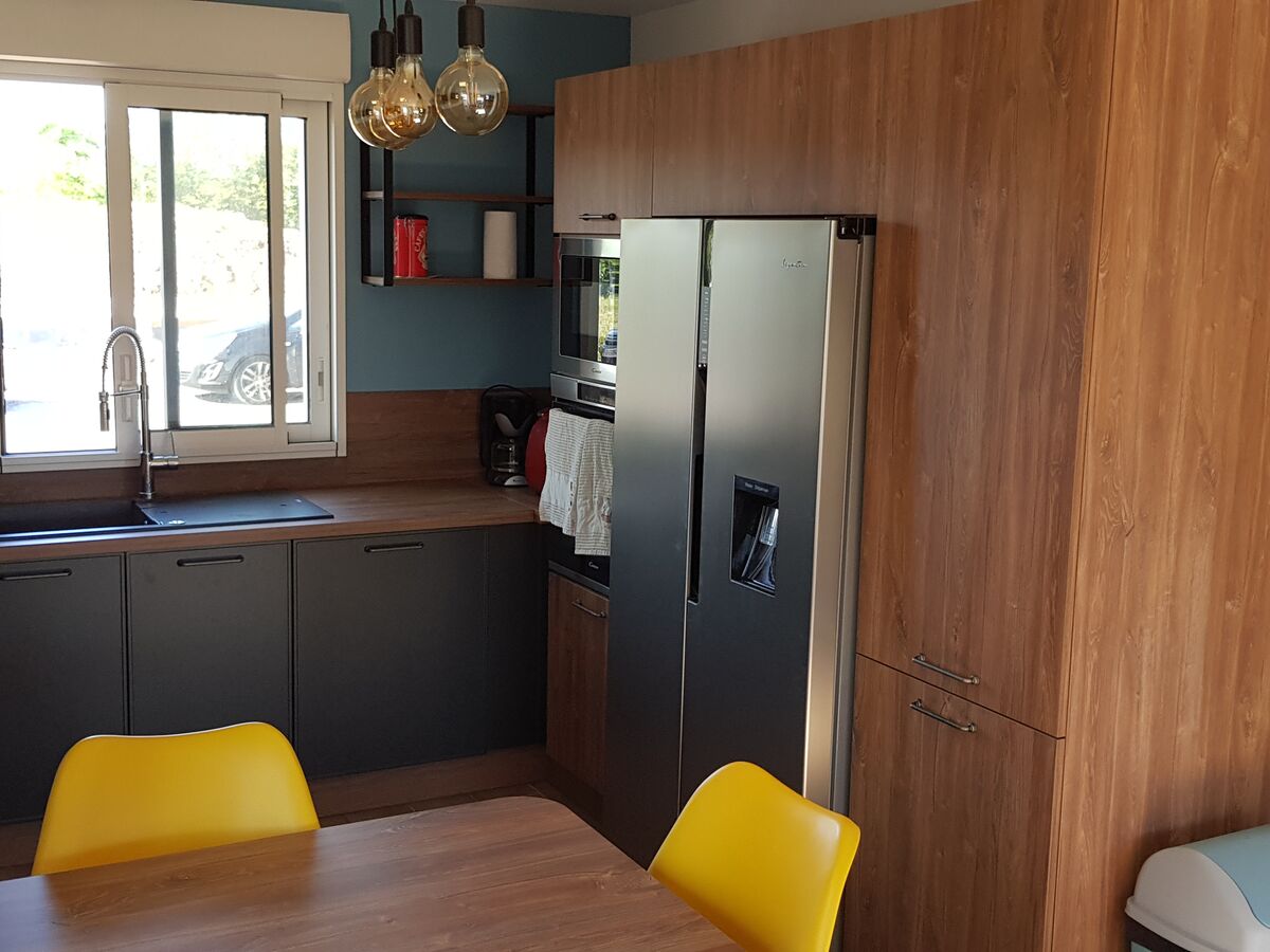 Rénovation cuisine équipée sur mesure Square Laqué Métal & Trend Osani Oak