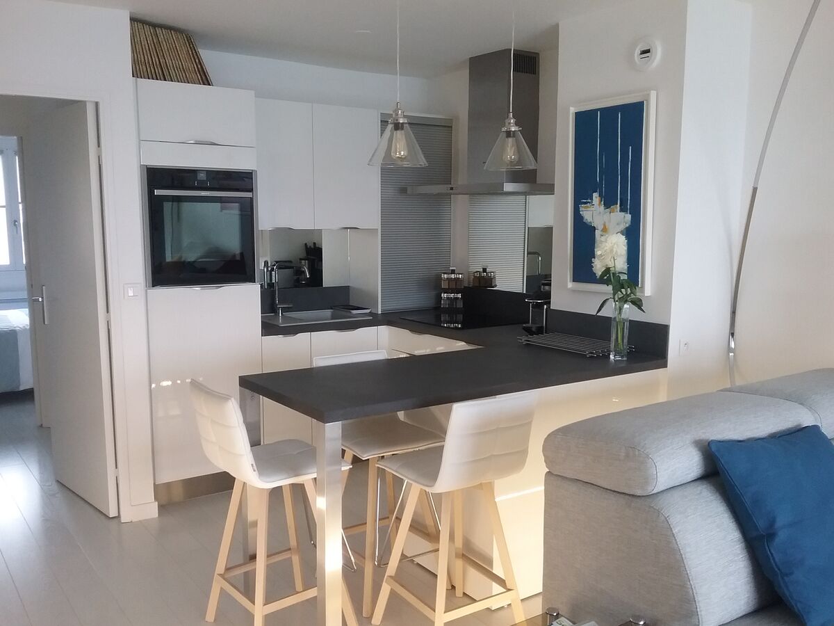 Cuisine équipée sur mesure Light Blanc Brillant