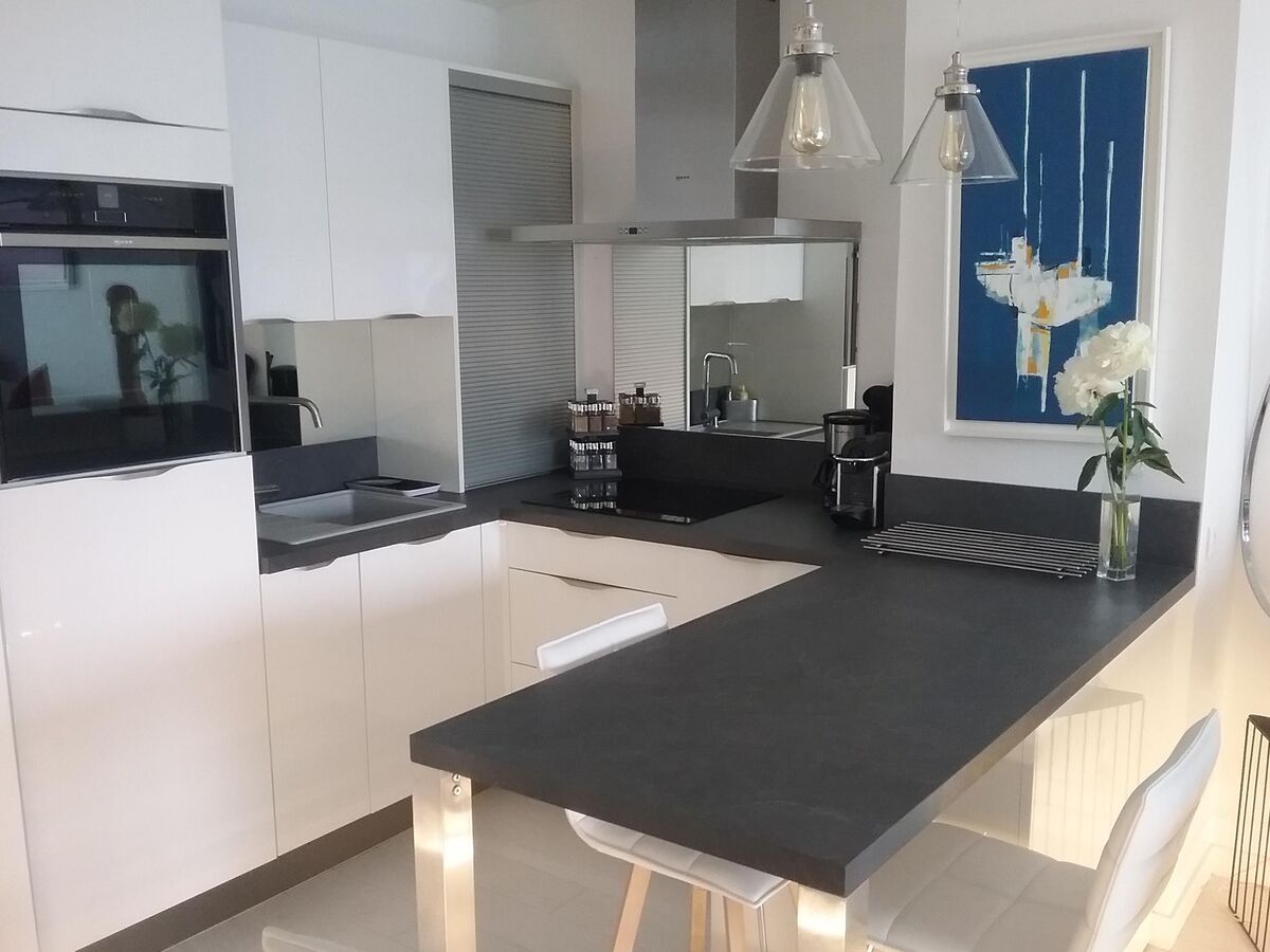 Rénovation cuisine équipée sur mesure Light Blanc Brillant