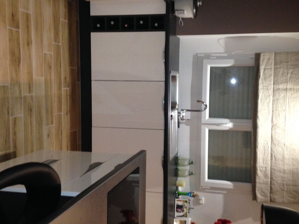 Cuisine avant-après sur mesure Light Blanc Brillant