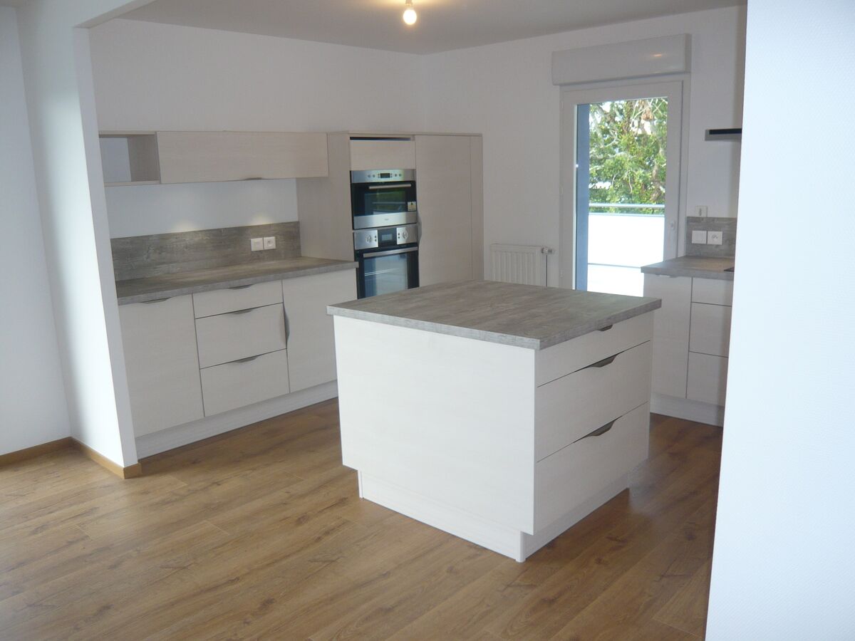 Cuisine avant-après sur mesure Trend Pannacotta mat