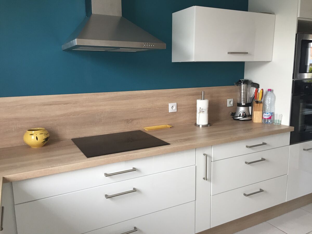 Rénovation cuisine équipée sur mesure Petilla Blanc Brillant