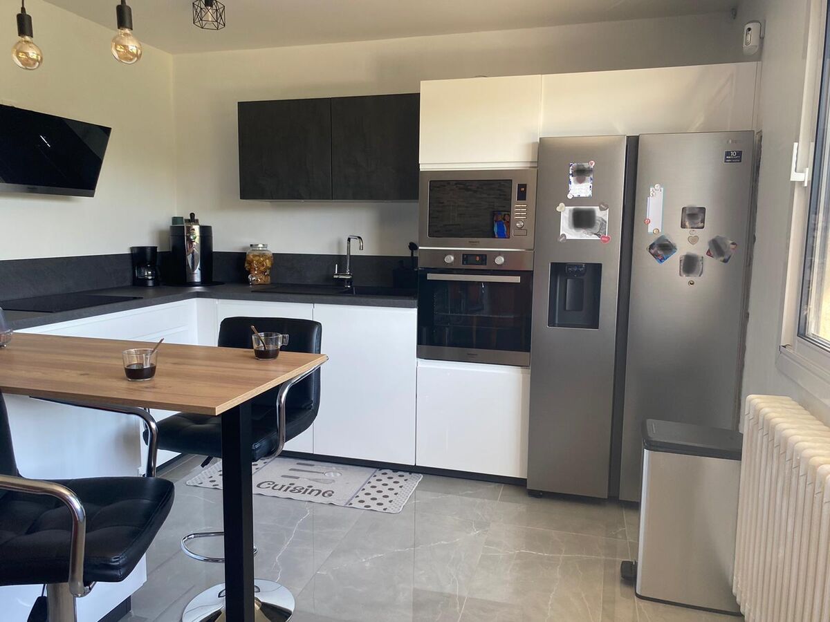 Rénovation cuisine équipée sur mesure PURE Blanc Brillant