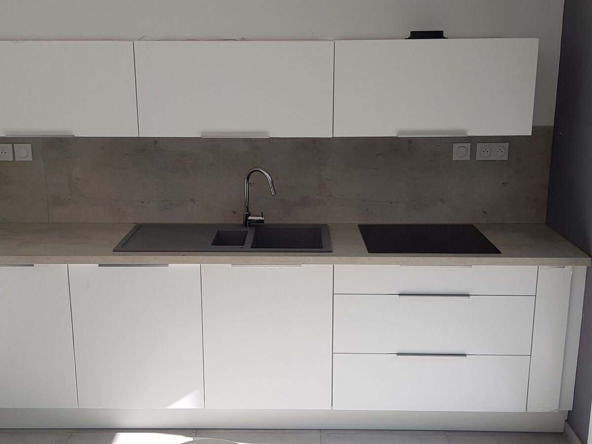 Cuisine avant-après sur mesure Light Blanc Brillant