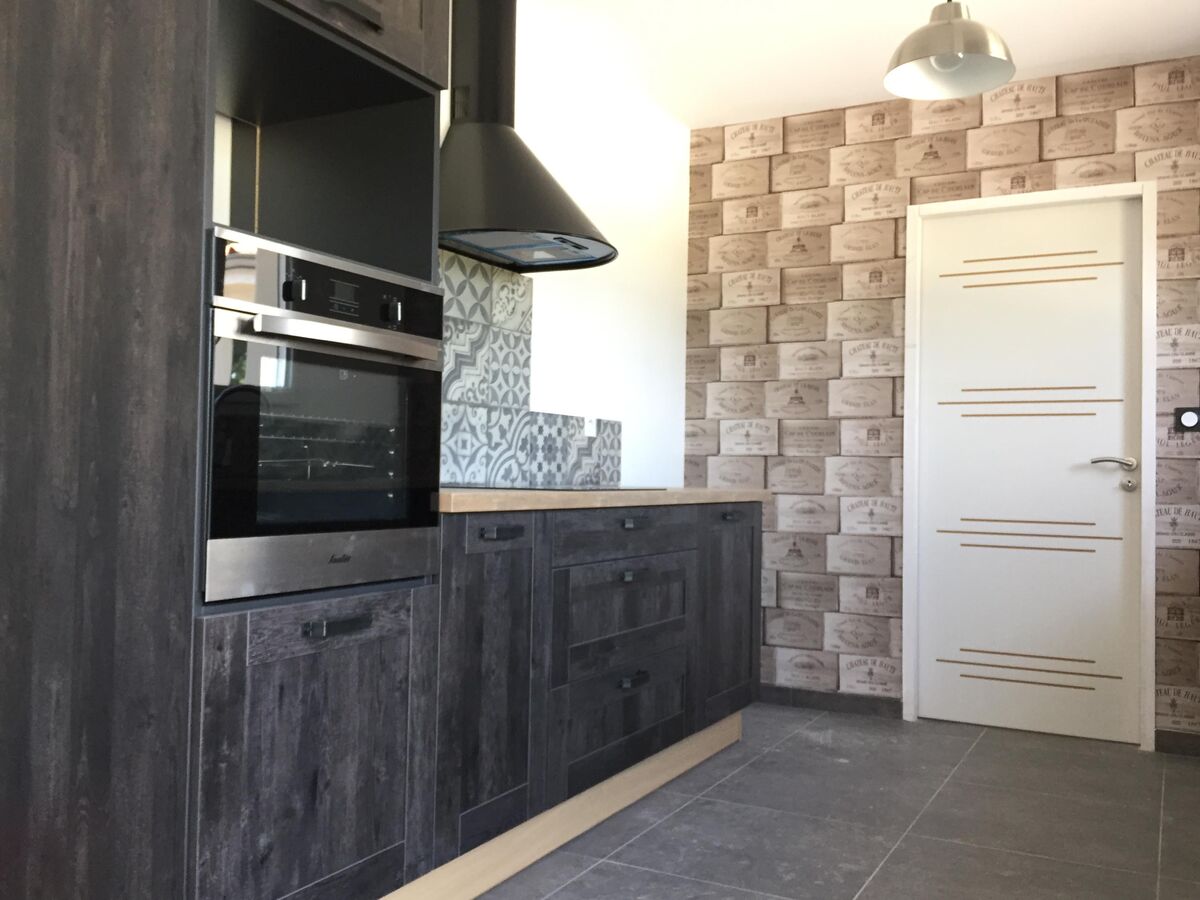 Cuisine avant-après sur mesure Trend Cube Woody Dark