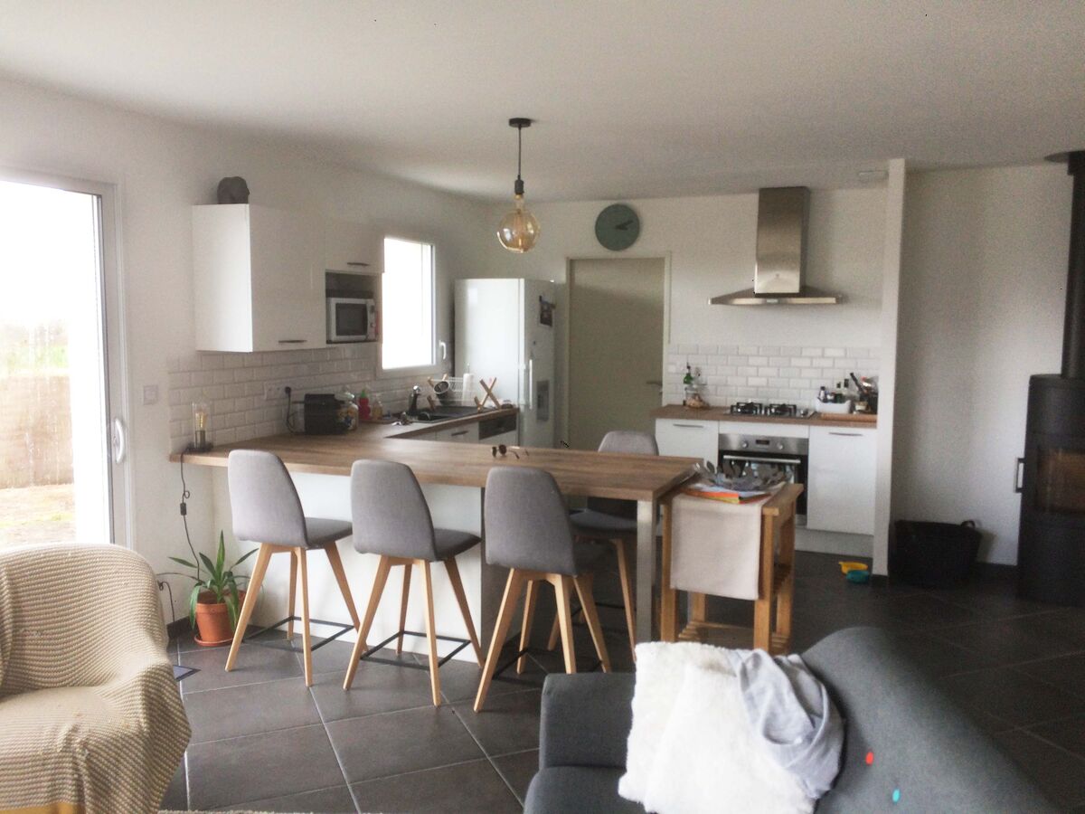 Rénovation cuisine équipée sur mesure Pétilla Blanc Brillant