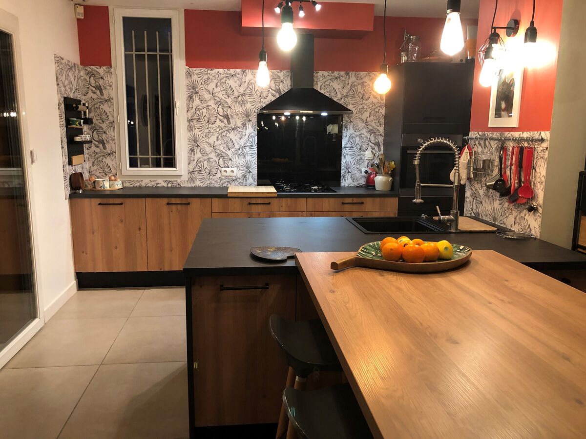 Cuisine avant-après sur mesure VEGA PREM'S Ombre & VEGA Chêne Honey