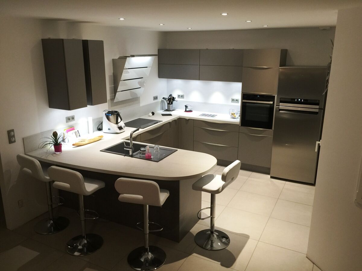 Cuisine équipée sur mesure Trend + Quartz métal