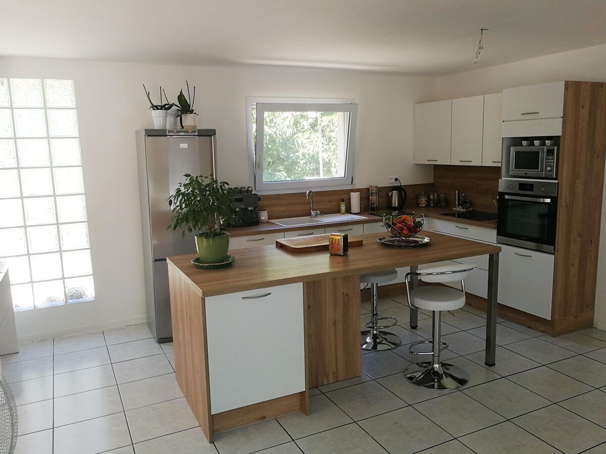 Rénovation cuisine équipée sur mesure Vega Prem's Blanc