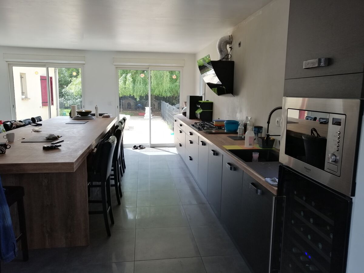 Rénovation cuisine équipée sur mesure Vista Métal Brossé