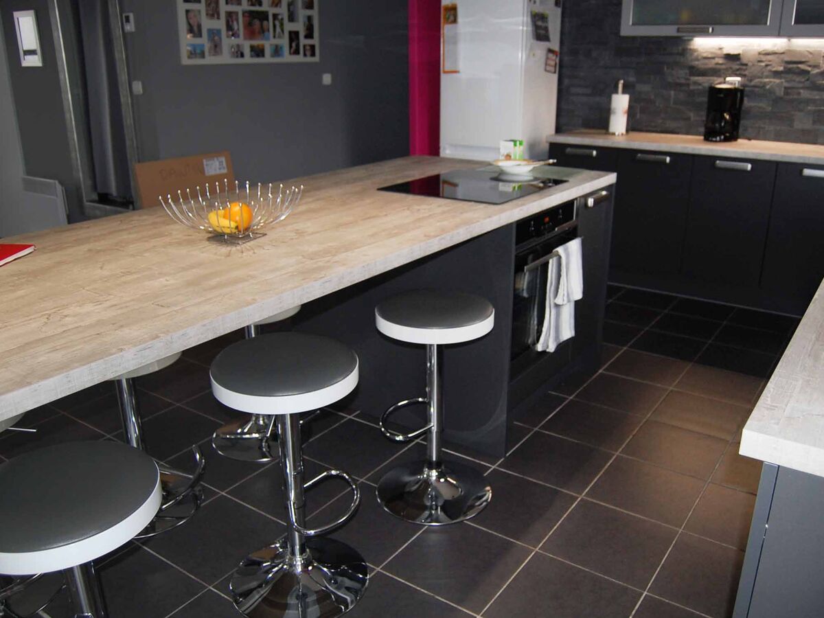 Cuisine avant-après sur mesure Trend + Ombre soft et Trend + Gris minéral