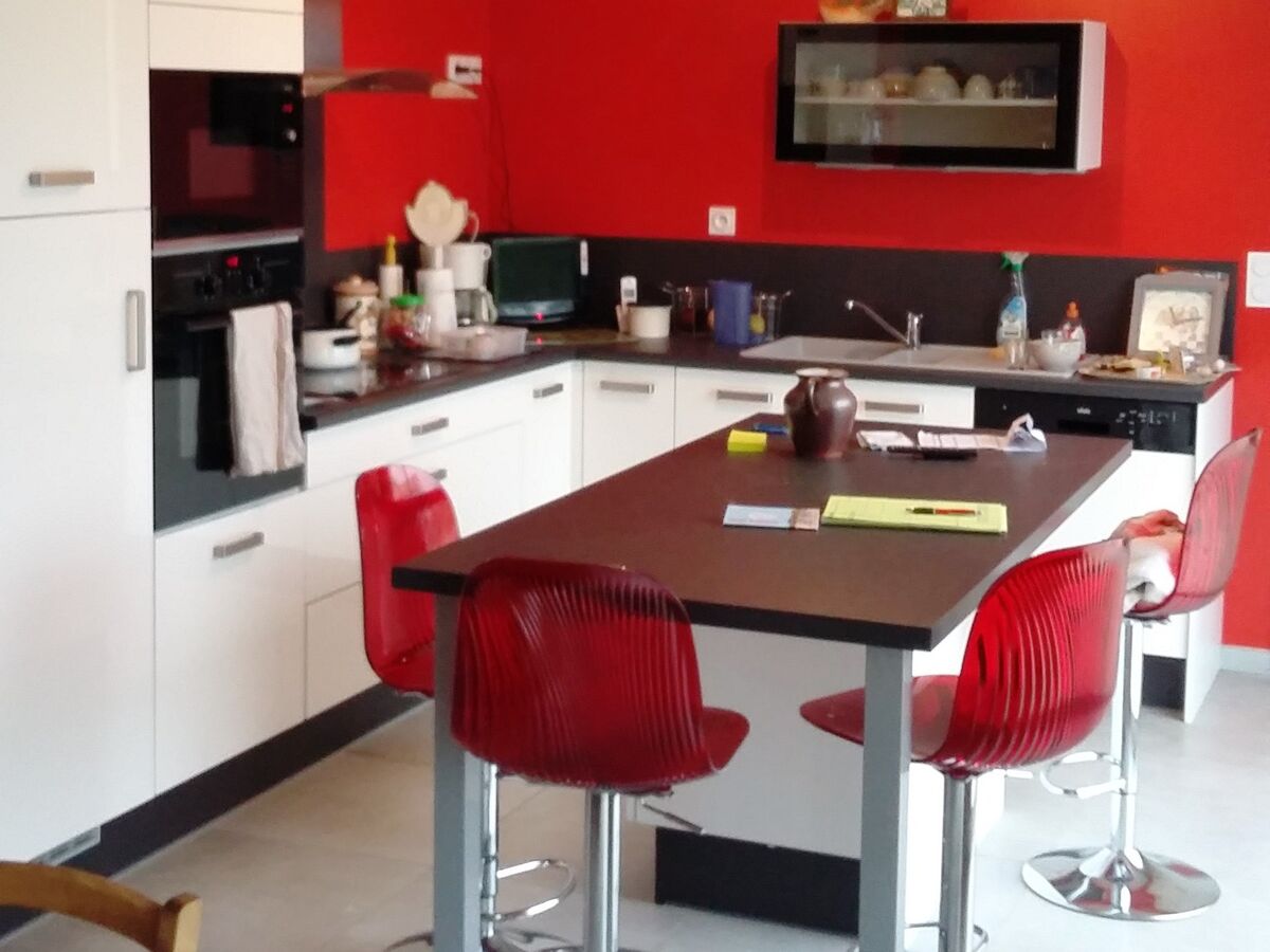 Rénovation cuisine sur mesure Petilla Blanc brillant