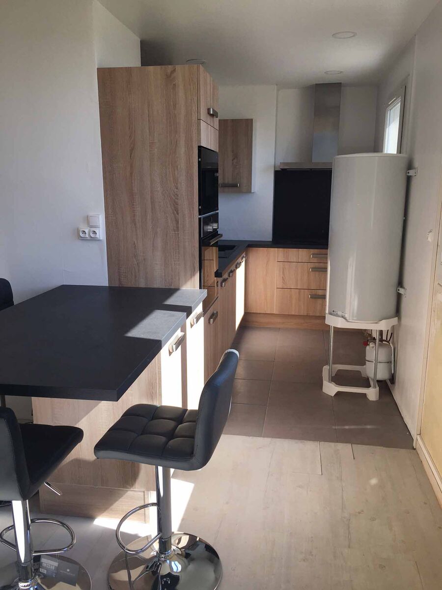 Cuisine équipée sur mesure Vega + Chêne timber