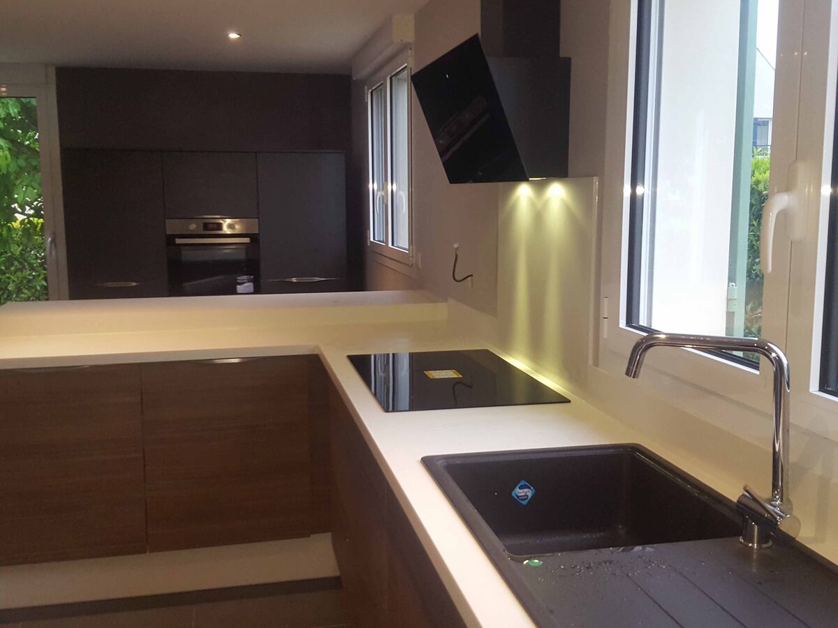 Cuisine avant-après sur mesure Label Eucalyptus Brossé