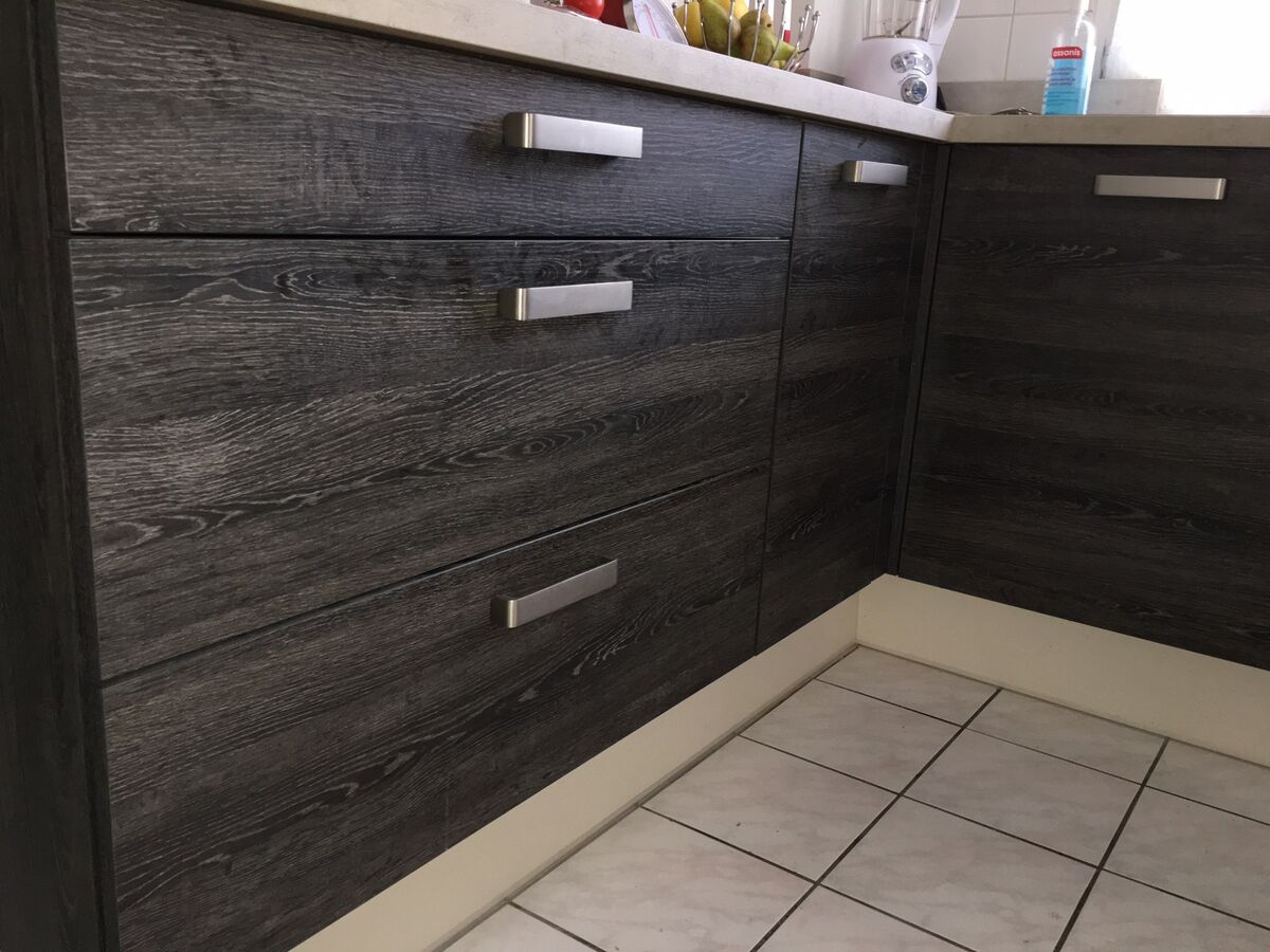 Cuisine avant-après sur mesure Vega + Woody dark