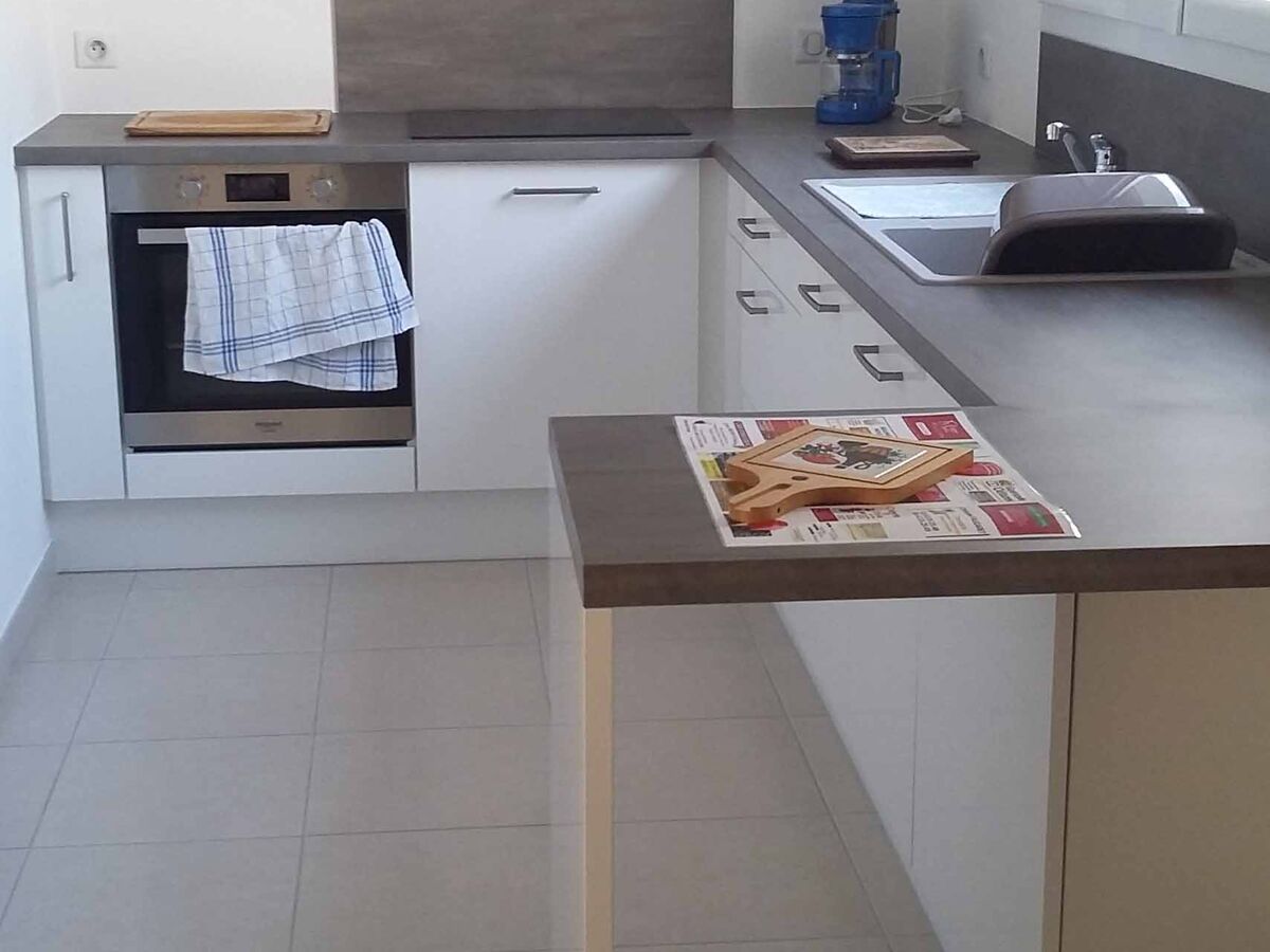 Cuisine équipée sur mesure Petilla Blanc brillant