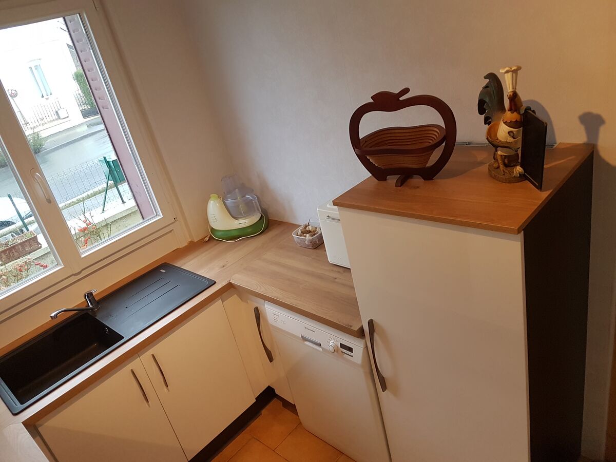 Cuisine avant-après sur mesure Petilla Blanc brillant